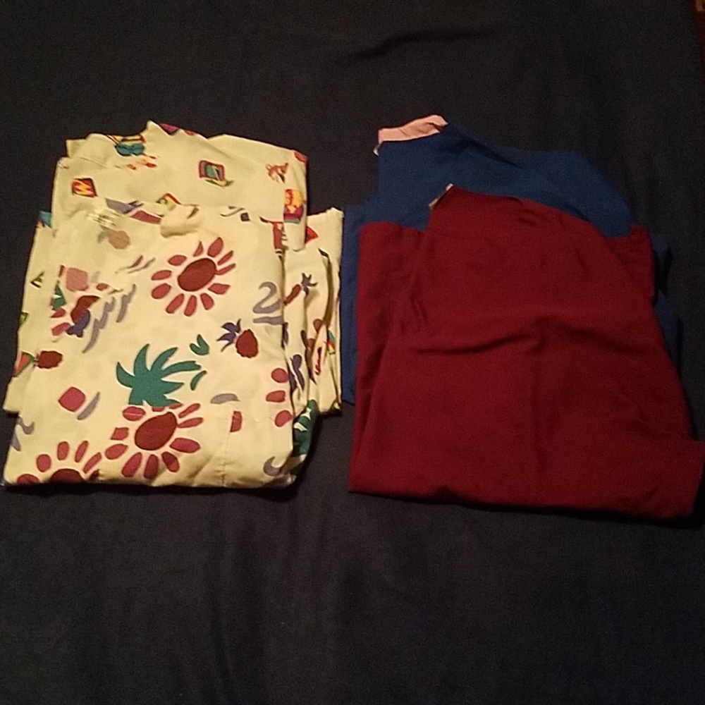 Ladies scrub tops 2/$16